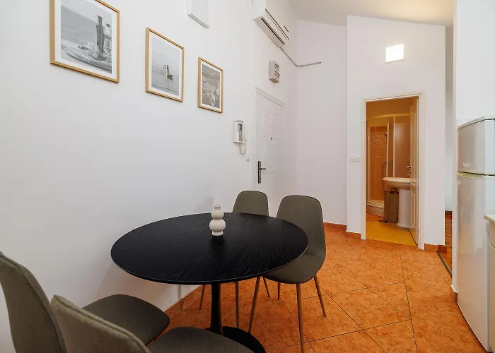 Dachgeschoss Mit Meerblick, Privatparkplatz Und Waschmaschine *