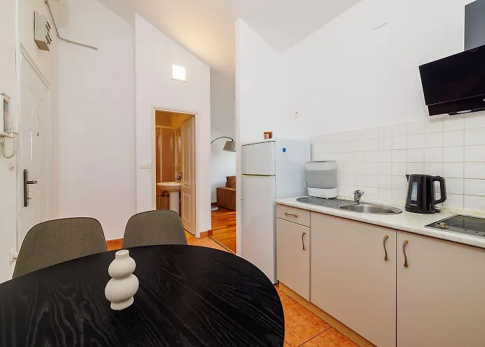 Dachgeschoss Mit Meerblick, Privatparkplatz Und Waschmaschine 아파트 *